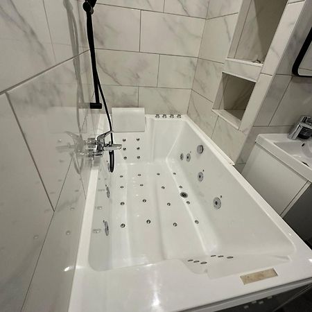 Studio Jaccuzzi A 2 Min Davignon Les Angles  Esterno foto